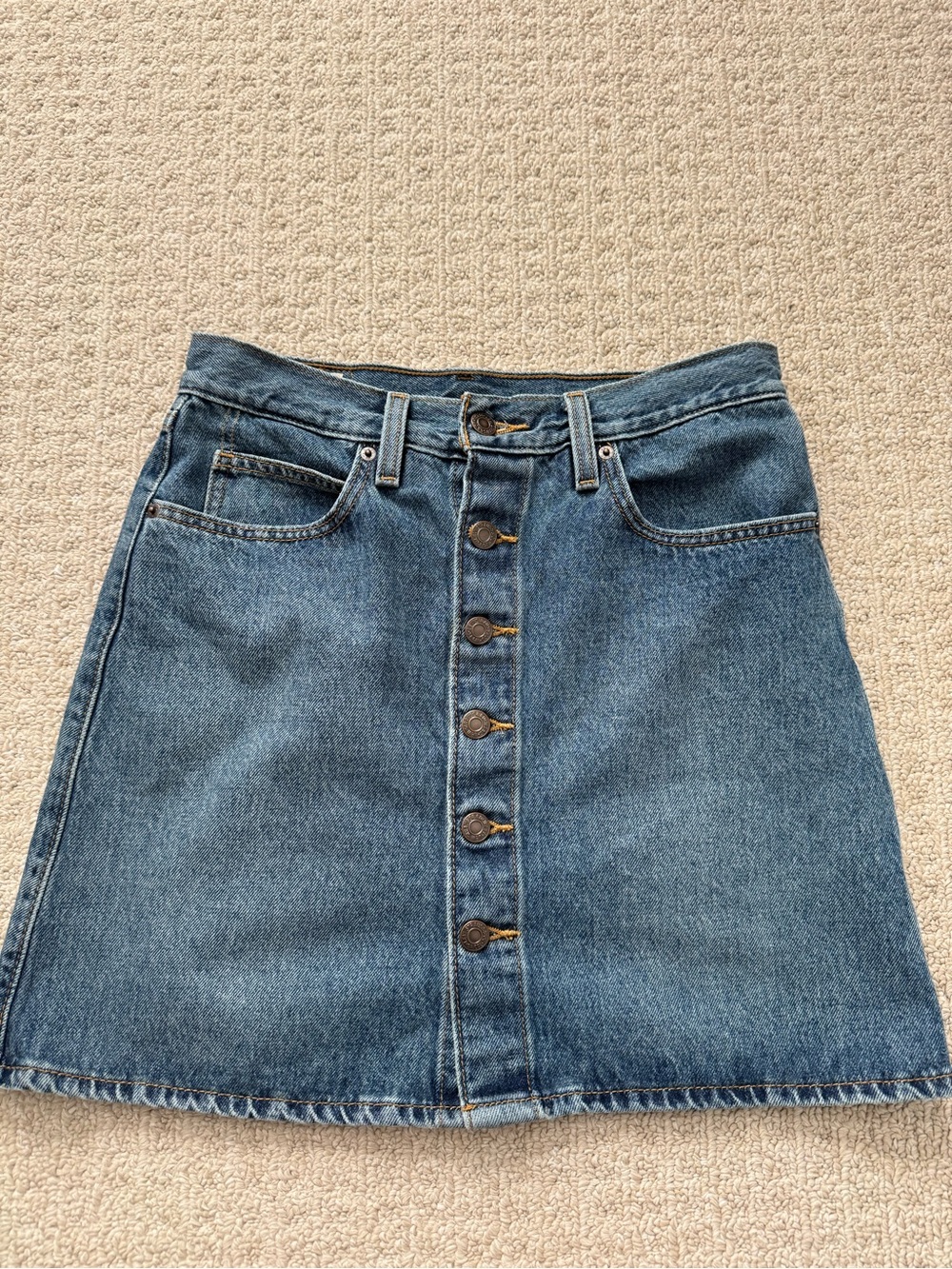 Lévis Classic Button-Front Denim Skirt - Medium Blue 27 inch waist